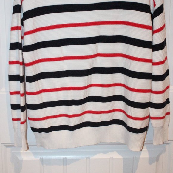 3/$25 🏷 Women's Striped Sweater Size Large - Picture 4 of 4